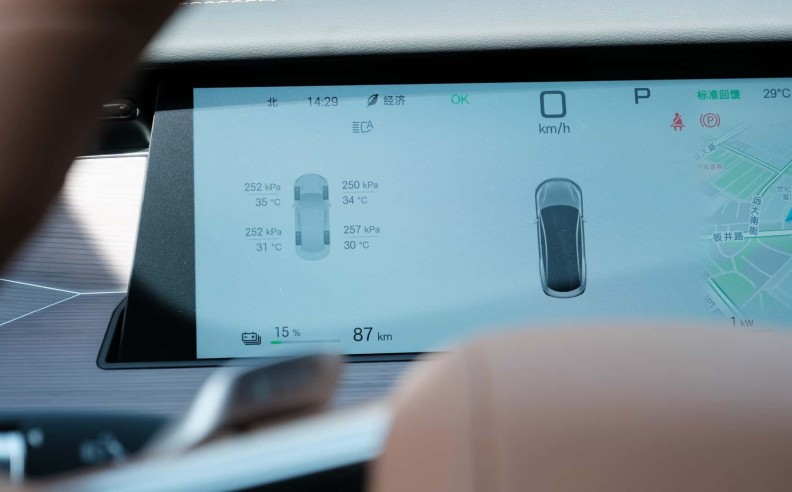 استراتيجية بي واي دي: التحول من التصنيع إلى بناء الشبكات