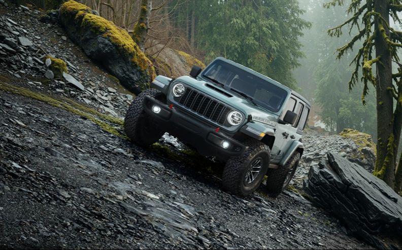 Jeep® Introduces Wrangler ‘Rockslide’ as the Next Drop in the Twelve 4 Twelve Programme