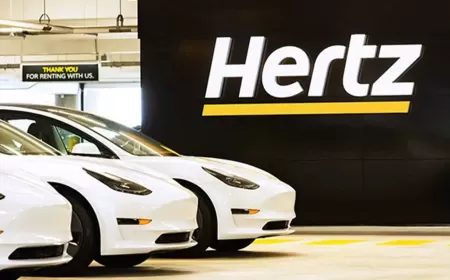 هرتز تلعب دوراً رائداً في التحول نحو السيارات الكهربائية والحلول الرقمية في قطاع تأجير السيارات في دولة الإمارات
