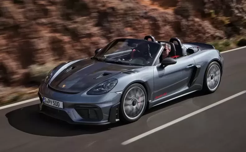 The 718 Spyder RS specifications