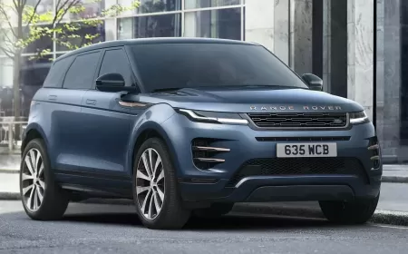 2024 Range Rover Evoque Debuts: New Lights, More Cameras, Curved Display Enhance its Iconic Design