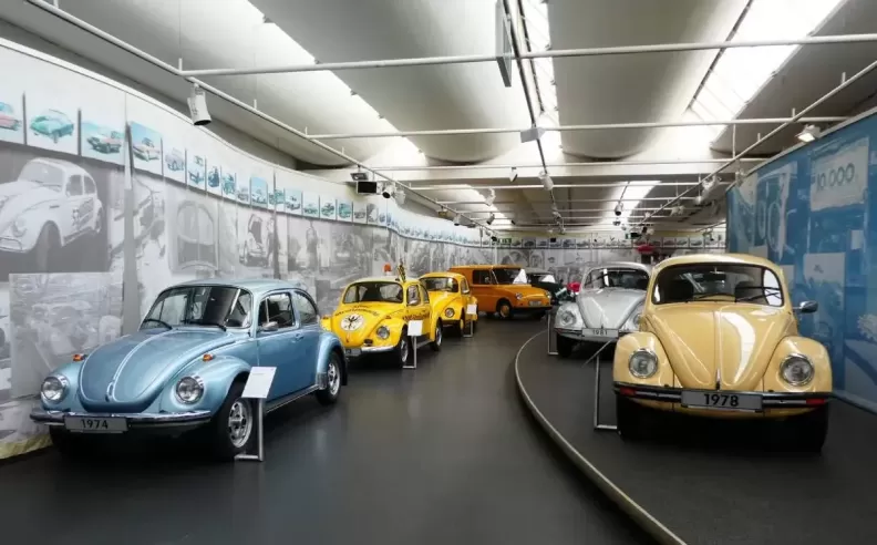 متحف Stiftung Auto Museum Volkswagen في ألمانيا