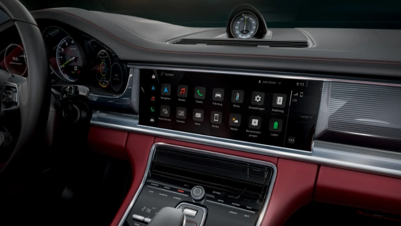 التكنولوجيا في بورش باناميرا 