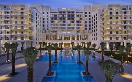 إقامة ممتعة في فنادق هيلتون أبوظبي جزيرة ياس مع فرصة لزيارة متحف اللوفر أبوظبي