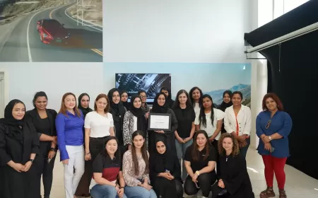 الفطيم لكزس تحتفل بيوم المرأة الإماراتية من خلال استضافة ورشة عمل مخصصة للسيدات بإشراف أول سيدة إماراتية تعمل في مجال الميكانيك هدى المطروشي