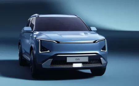 2025 Kia EV5 Revealed As Family-Friendly Compact SUV With Concept Car Looks