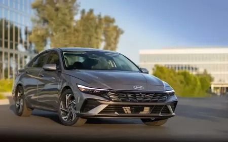 Refreshed 2024 Hyundai Elantra Debuts With Updated Nose, Tech Upgrades