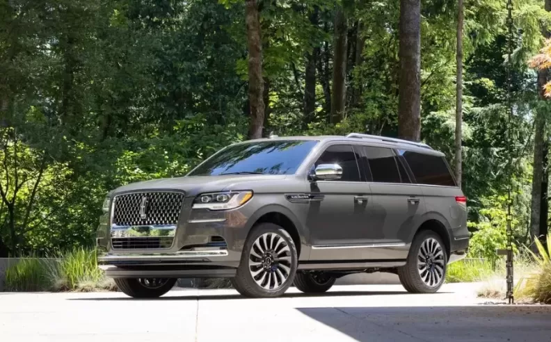 Lincoln Navigator