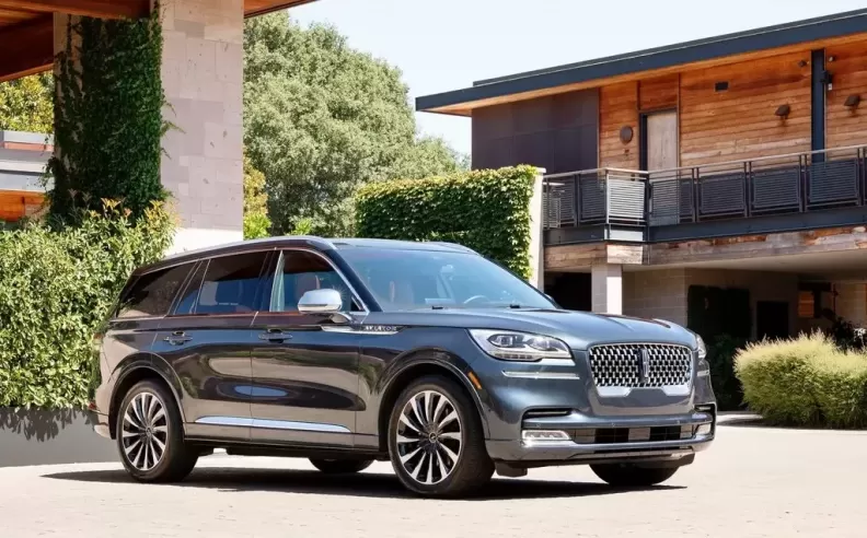 Lincoln Aviator