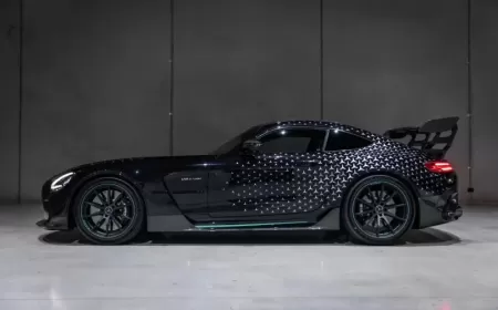 The Mercedes AMG GT Black Series Project One has a Unique Paint Job priced at 57000$ for paint only
