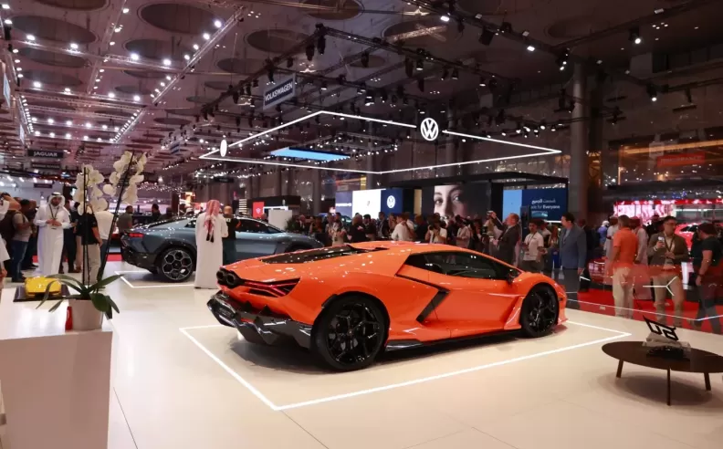 Lamborghini off-road sports cars