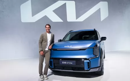 لقاء العمالقة: كيا تمنح سيارة EV9 لنجم رياضة التنس رافاييل نادال