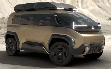Stubby Mitsubishi AWD Minivan With Lifted Suspension May Be The Next Delica