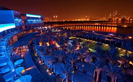 انغمس في السحر الاحتفالي الساحر هذا الموسم في فندق ريكسوس النخلة دبي