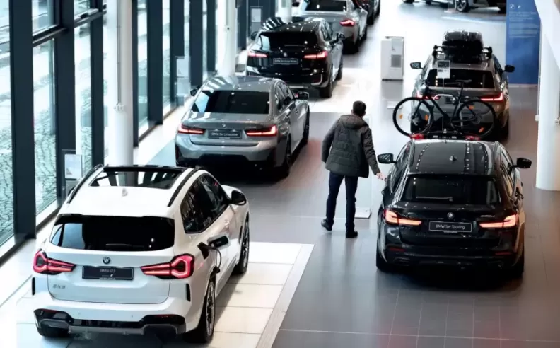 BMW brand once again tops global premium segment in 2023