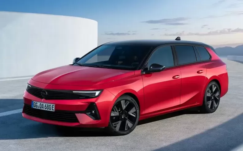 Pioneering achievement from Rüsselsheim: The new Astra Sports Tourer Electric