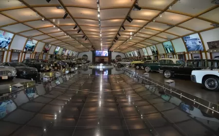 رحلة عبر الزمن: كنوز متحف السيارات التاريخية القديمة والتقليدية في الكويت