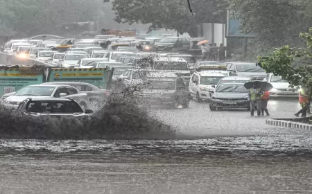 كيف تحمي نفسك وسيارتك في حالات الأمطار الغزيرة؟