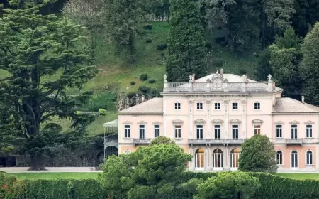 PAGANI AUTOMOBILI AT THE FUORICONCORSO 2024, A HUAYRA R DISPLAYED IN THE GARDENS OF VILLA DEL GRUMELLO