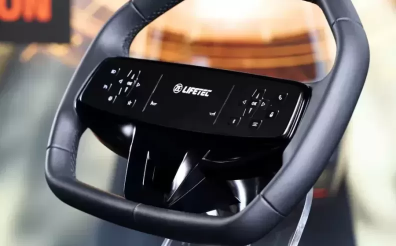 ZF LIFETEC Rearranges Driver Airbag on the Steering Wheel, Creating Design Freedom