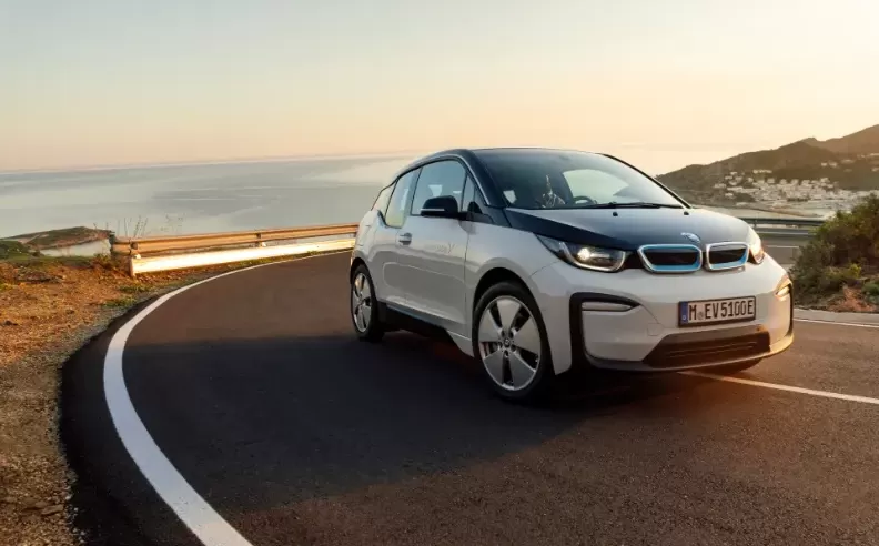 بي ام دبليو i3