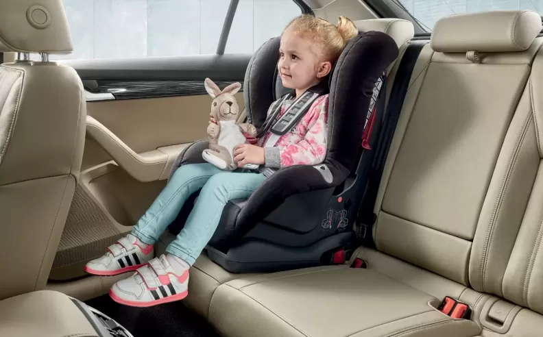 تعرف على نظام تأمين مقاعد السيارة للأطفال ISOFIX