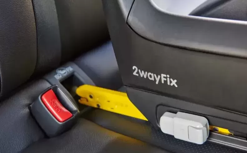 نظام سلامة مقعد السيارة ISOFIX