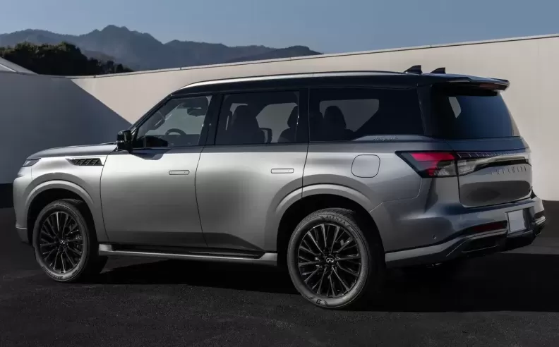 إنفينيتي QX80 الجديدة كلياً