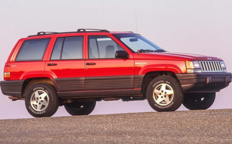 1993 Jeep Grand Cherokee: Bridging Luxury and Capability