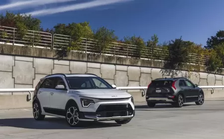 The 2025 Kia Niro Hybrid: Efficiency Meets Style in a Compact SUV