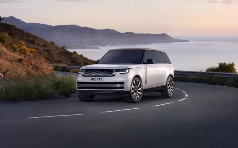 2025 Land Rover Range Rover