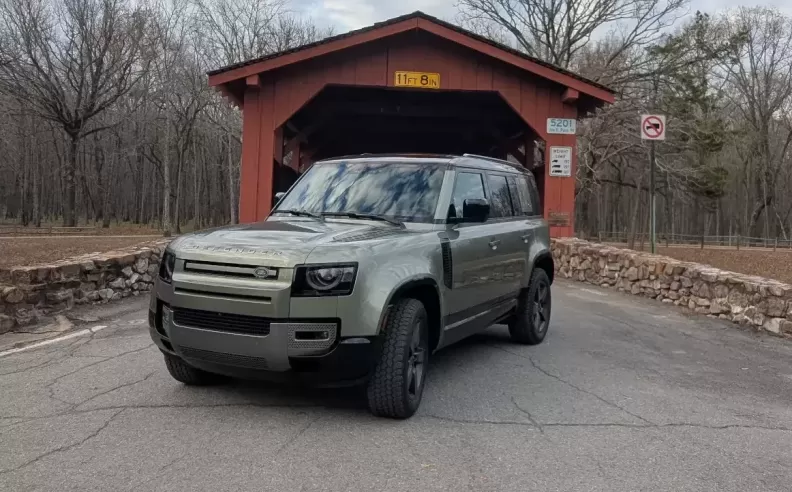 2025 Land Rover 110 Defender: The Ultimate Adventure SUV with a Luxurious Edge