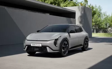 تمزج بين الابتكار وروح الاستكشاف مع الكشف عن تصميمها الخارجي قُبيل العرض EV4 كيا العالمي الأول