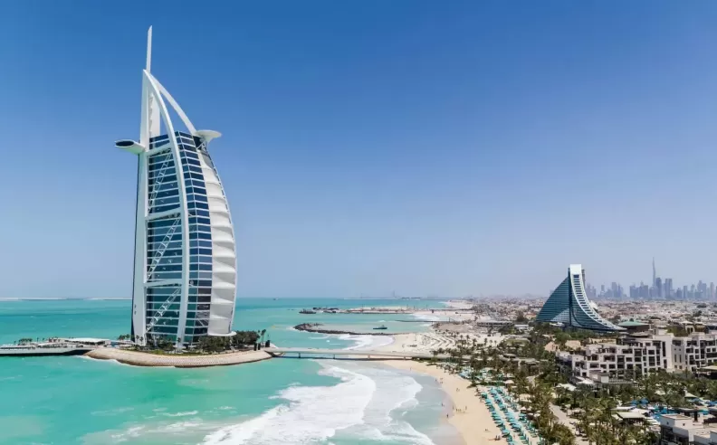  Dubai's love for luxury life style