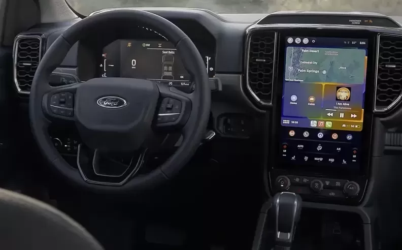 Blending Comfort with Cutting-Edge Tech