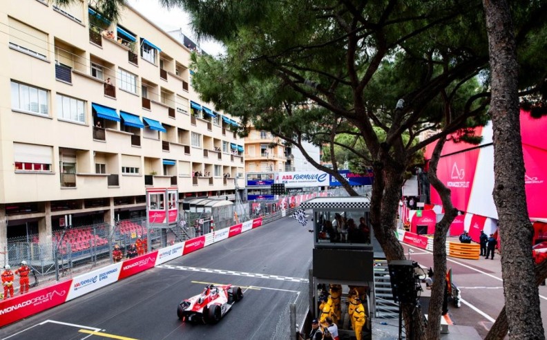 Nissan Shines in Historic Monaco Double-Header