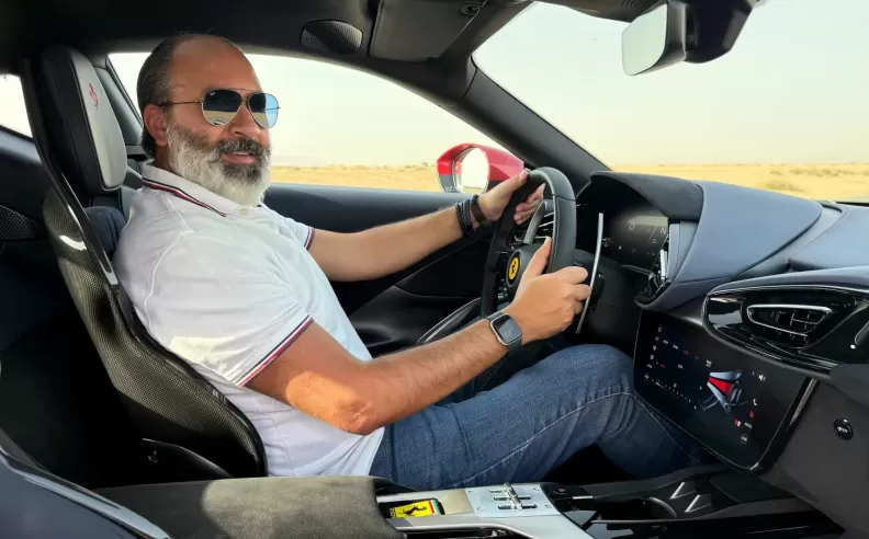 وحش أسطوري بصوت جنوني: أول انطباع خلف المقود