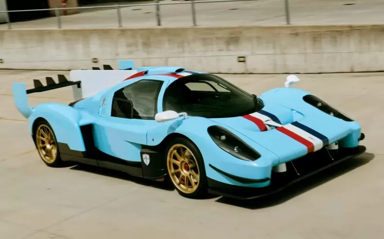 من حلبات السباق إلى الشوارع: سيارة SCG 007s قانونية للسير على الطرقات