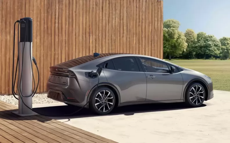 Are EVs Really Greener? Why Toyota’s CEO Thinks Hybrids Win