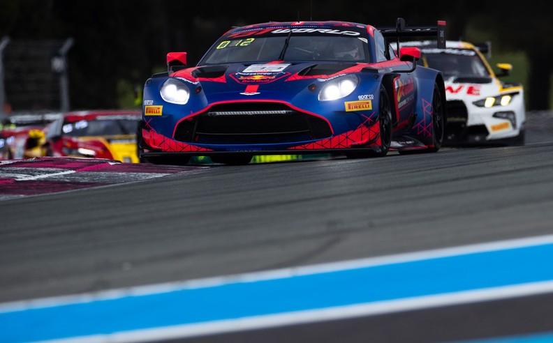 Star-Studded Vantage Line-up Across All Classes