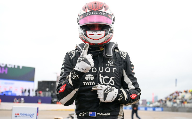 Evans Ties Win Record, Wehrlein Chases Title