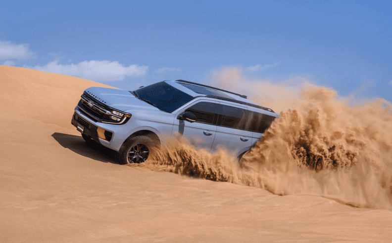 تصميم داخلي متطور وتجهيزات فاخرة