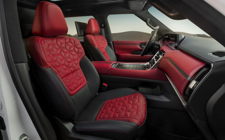 نيسان تقدّم تقنية مقاعد 