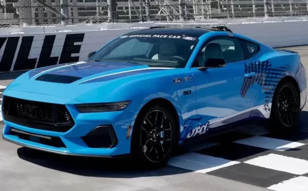 2024 Ford Mustang GT Debuts As NASCAR Pace Car At Martinsville Speedway