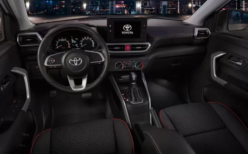 Style and Interior Features