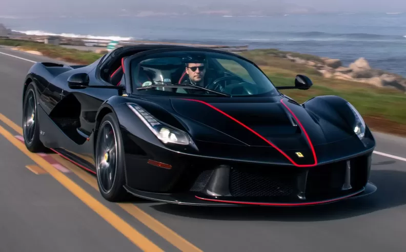 Ferrari LaFerrari Aperta