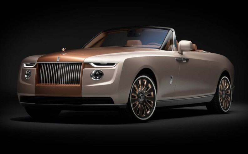 Rolls Royce Boat Tail and Bugatti La Voiture Noire