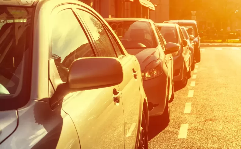 أسئلة شائعة عن ذوبان السيارة في حر الخليج