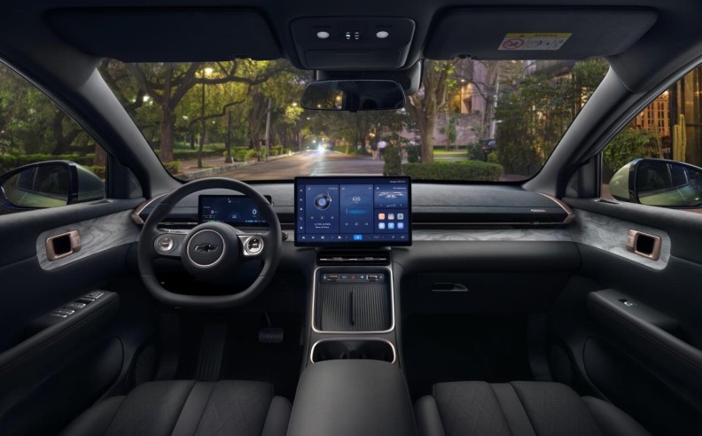 شفروليه تكشف عن كابتيفا PHEV لأول مرة في الكويت