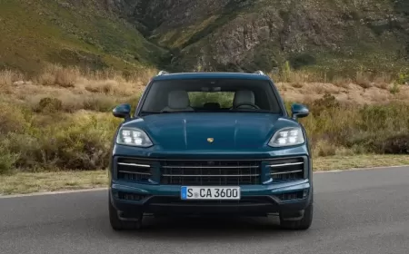 Porsche presents the new Cayenne: More luxury, more performance